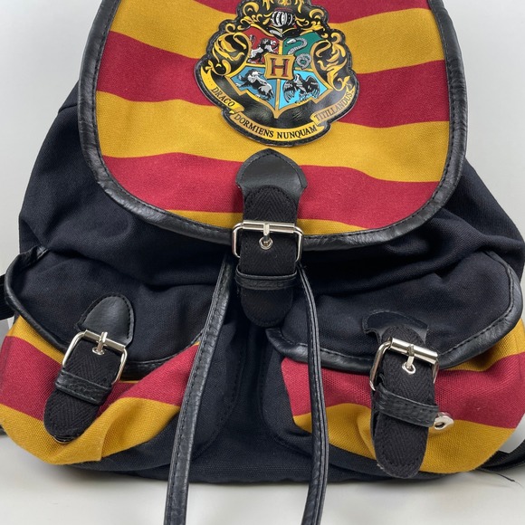 Harry Potter Hogwarts Crest Canvas Backpack Rucksack‎ Red Yellow Stripes Black main image 6